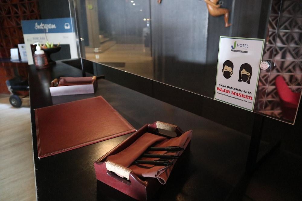 J Hotel Kuta Kuta Lombok Kültér fotó