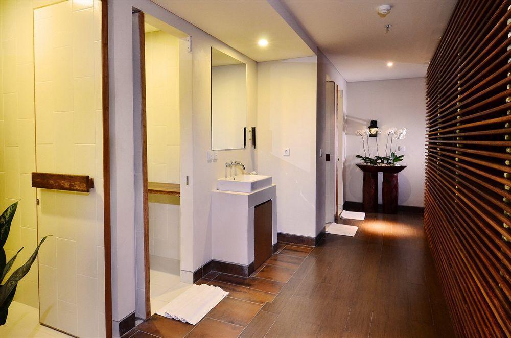 J Hotel Kuta Kuta Lombok Kültér fotó