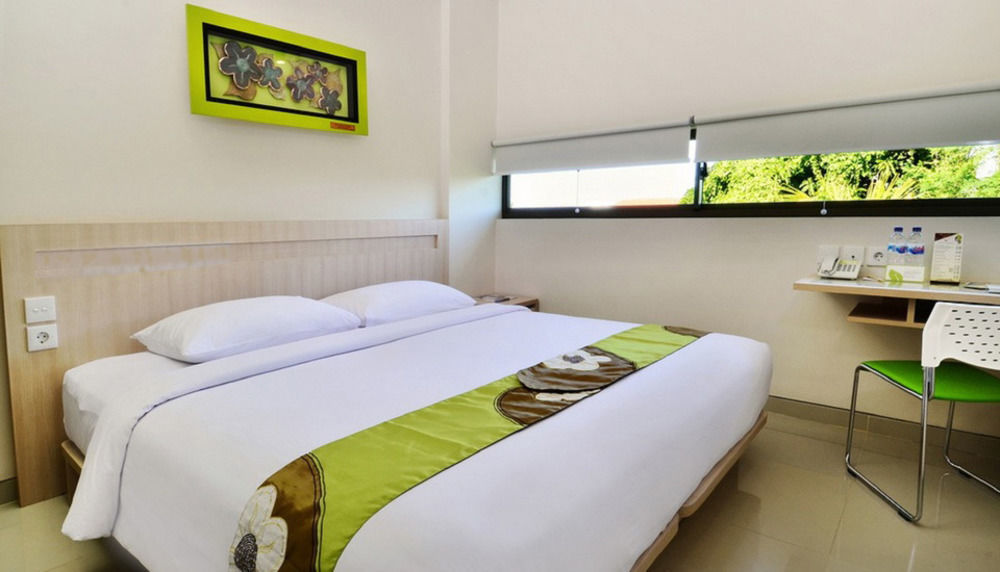 J Hotel Kuta Kuta Lombok Kültér fotó